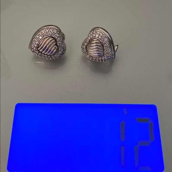 DAVID YURMAN Pavé Diamond Sterling Carved Heart Earrings - Picture 14 of 16